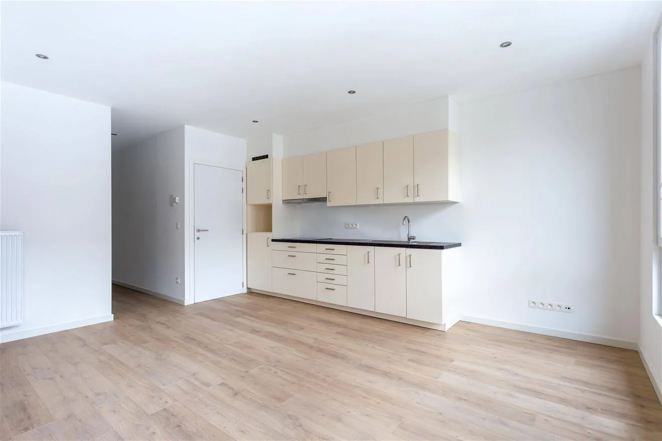 Apartamento En alquiler - 2060 ANTWERPEN BE Image 3